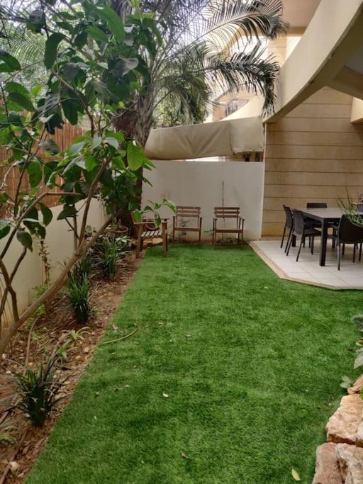 Apartment Garden House By Israpart *